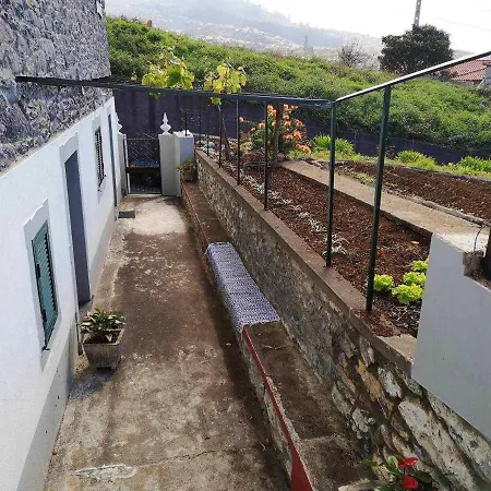 Charming House In With Sea View! Calheta (Madeira)