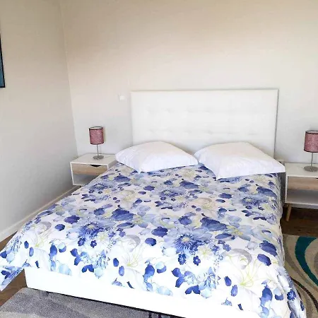 Charming House In With Sea View! Holiday home