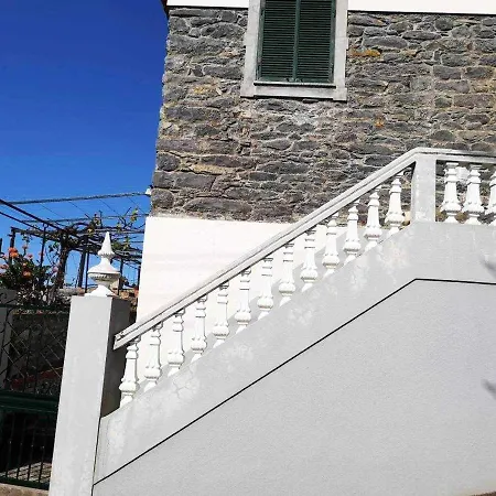 Charming House In With Sea View! Calheta (Madeira)